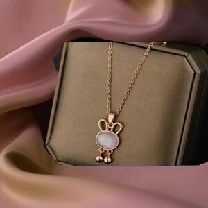 ✅NEW✅ 18K Gold Plated Titanium Steel Abstract Bunny Pendant Necklace (Rose Gold)